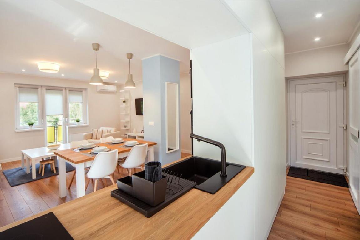 Res Apartman Eger Exterior photo