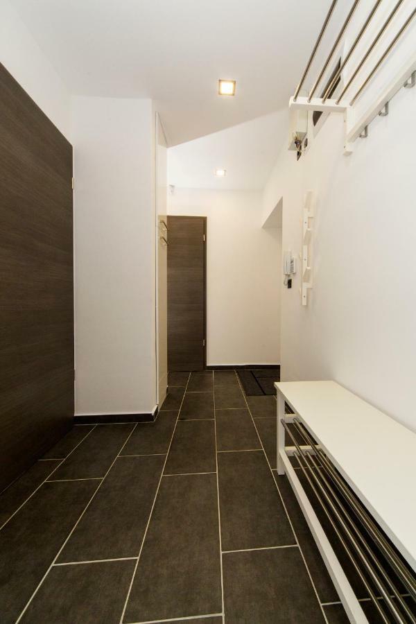 Res Apartman Eger Exterior photo